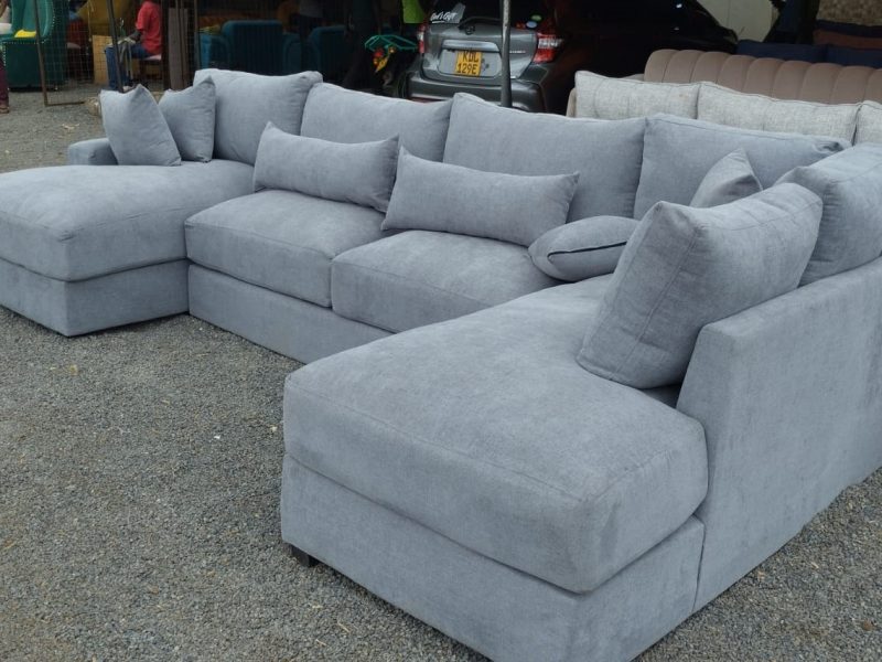 Sectional U-Shape Sofa